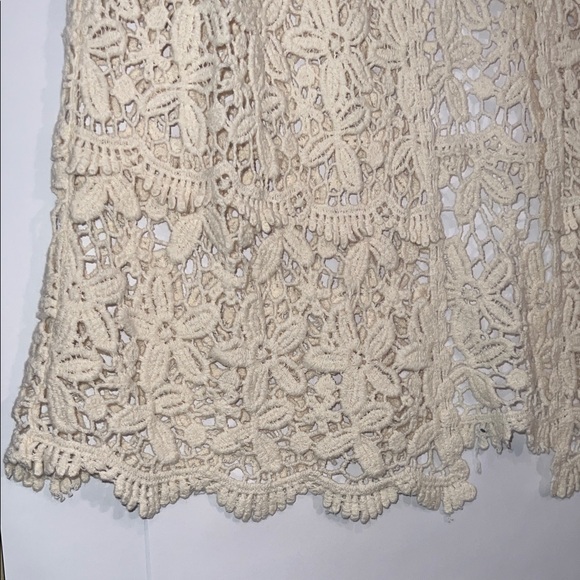 Boho Landry crochet floral cream coverup - Picture 3 of 4